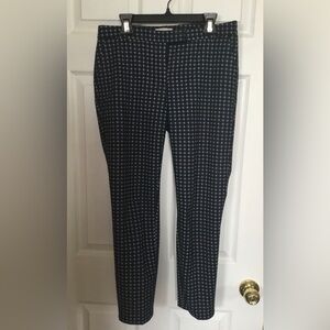 LILA ROSE Tapered Navy/White Pant - Size 6